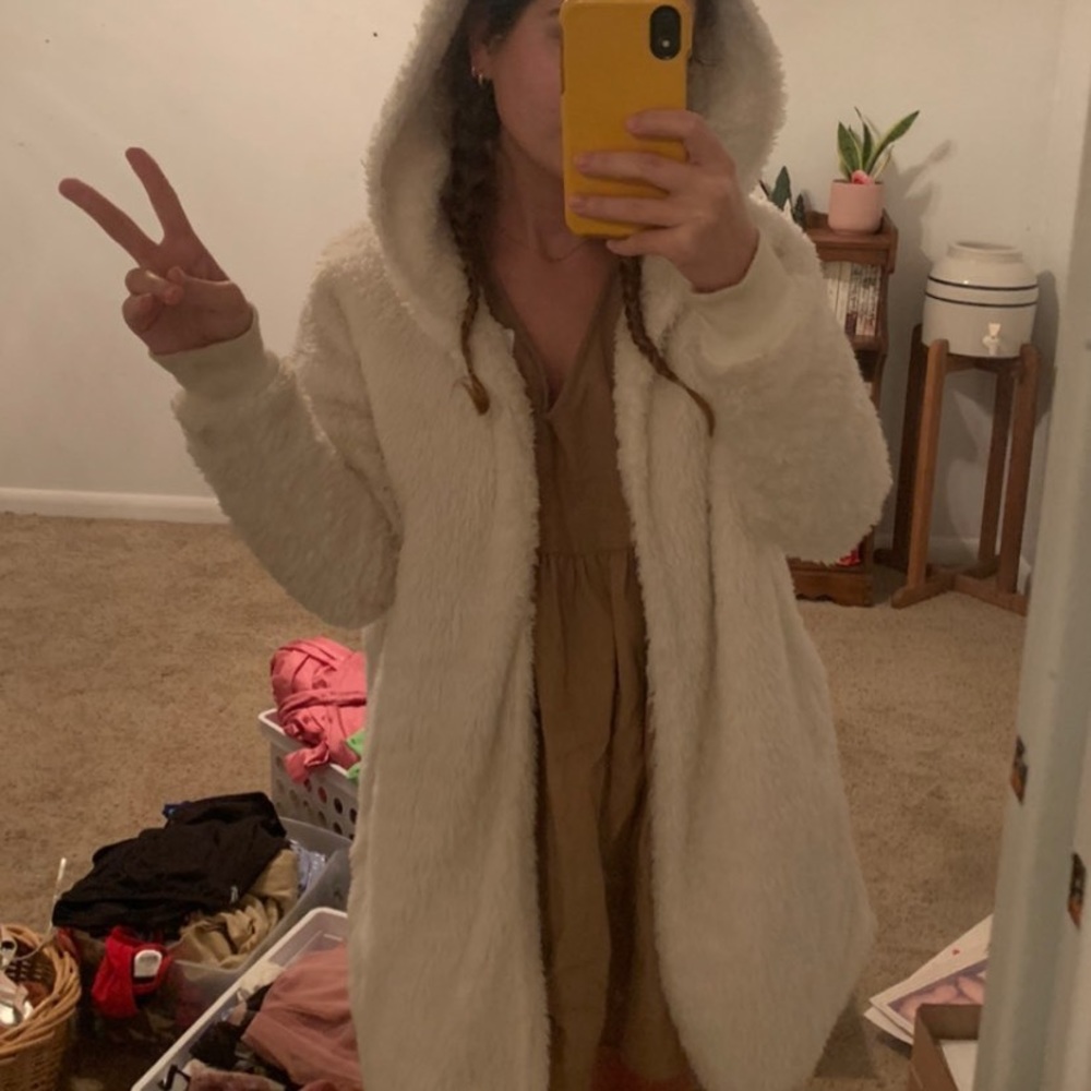 HOODED AMERICAN EAGLE FUR COAT